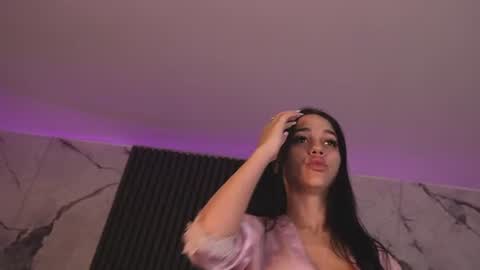 Kimmy online show from July 22, 7:38 pm