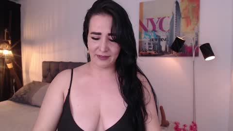 Mia Wilson online show from January 17, 5:42 am