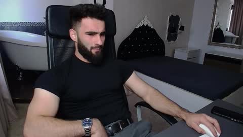 MicahLane online show from May 15, 5:38 am