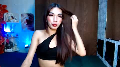 micalopez102702 online show from February 3, 6:33 am