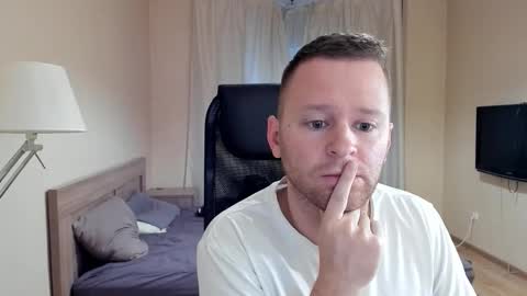 Michael Birkin online show from October 4, 4:32 am