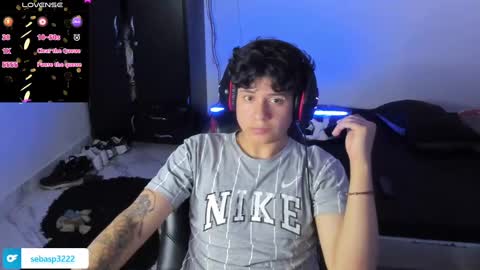 michael independent model  online show from January 16, 12:34 am