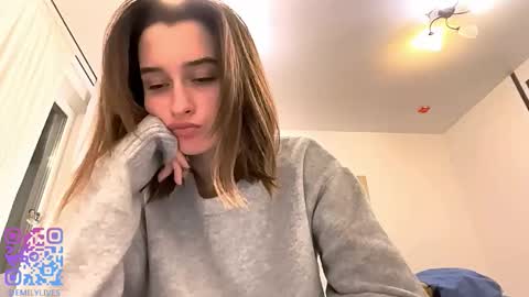 Emily online show from November 7, 2:19 pm