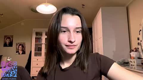 Emily online show from November 14, 2:30 pm