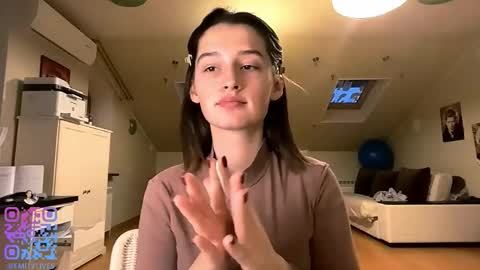 Emily online show from October 30, 2:28 pm