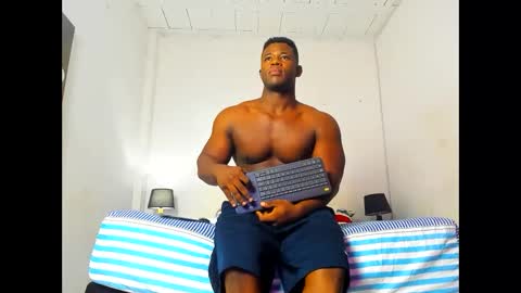 Snapshot of michael_smitht chatting on October 26, 9:03 pm Michael online show from October 26, 9:03 pm
