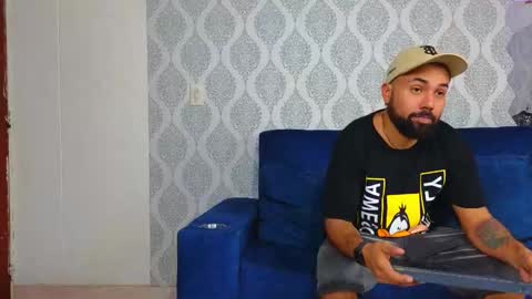 Michaell online show from February 18, 1:21 am