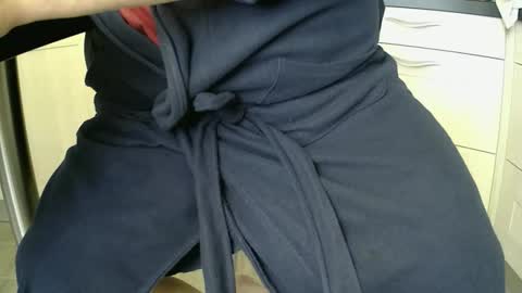 michelclaude online show from April 25, 10:06 am