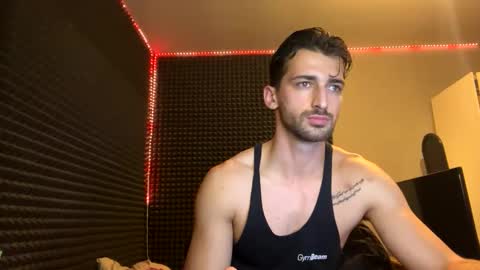 Snapshot of michelemagnetico chatting on October 20, 9:20 pm michelemagnetico online show from October 20, 9:20 pm