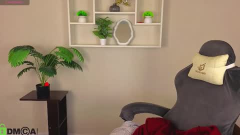 Michelle online show from February 20, 1:27 am