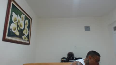 michelle_allen0104 online show from March 8, 4:45 am