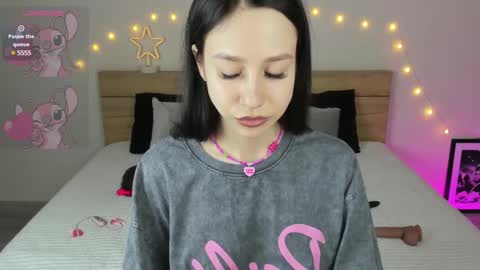 Michelle Martinez online show from February 25, 3:42 pm