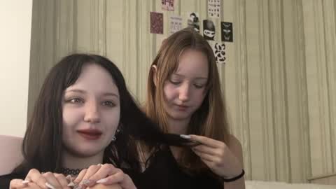 Snapshot of michelle_neely chatting on September 26, 4:53 am michelle_neely online show from September 26, 4:53 am