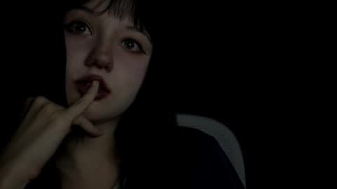 Snapshot of michelle_neely chatting on October 6, 9:10 pm michelle_neely online show from October 6, 9:10 pm