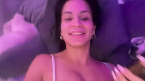 Skye online show from February 7, 4:48 am