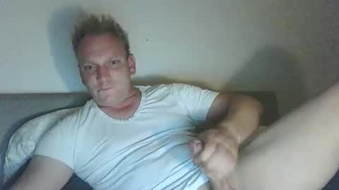 mickkxl online show from October 2, 7:56 pm