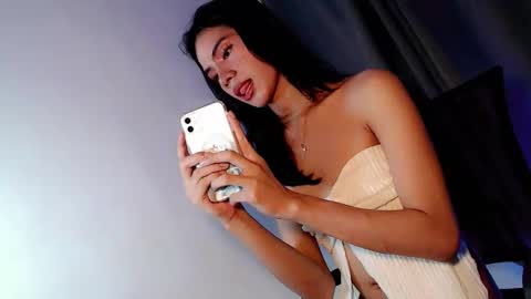 midnight_mystique18 online show from March 4, 8:50 pm