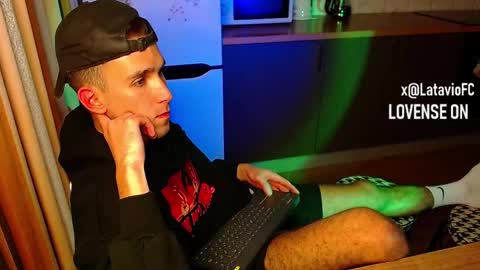 Snapshot of midnighter__ chatting on September 21, 3:43 am Alexey or just Alex online show from September 21, 3:43 am