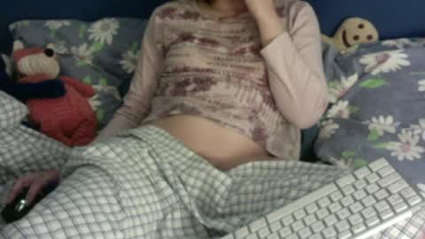 midnitevultures online show from April 12, 12:36 am