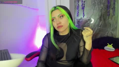 midory_ online show from October 9, 6:30 am