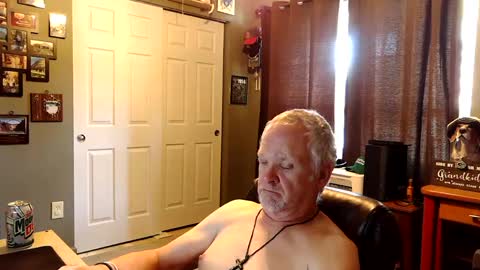 midwestdad09 online show from October 14, 6:44 pm