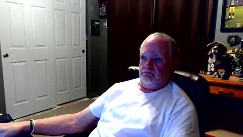 midwestdad09 online show from November 27, 9:39 am