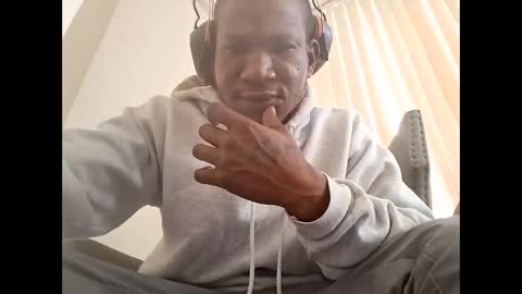 Mightymandingo online show from March 29, 4:41 pm