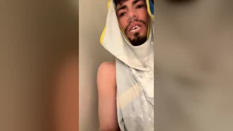 miguelord2428 online show from March 31, 12:27 pm