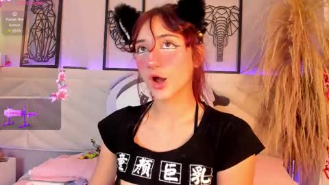 Snapshot of miia__baker chatting on February 19, 12:11 pm   online show from February 19, 12:11 pm
