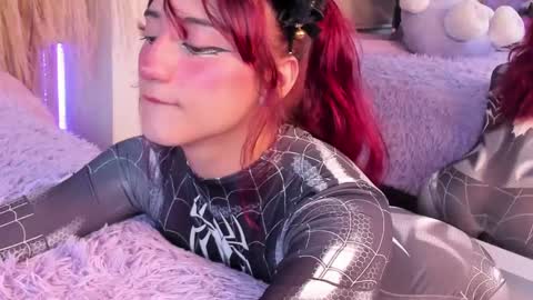 Snapshot of miia__baker chatting on February 9, 12:08 pm   online show from February 9, 12:08 pm