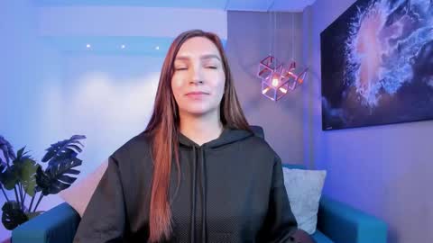 Miia 3 online show from March 13, 11:35 am