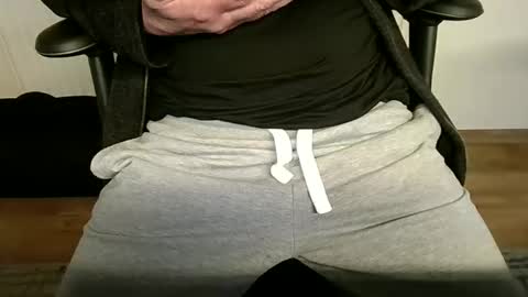 mik online show from October 29, 10:28 am