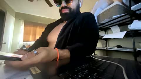 mik138 online show from October 29, 5:15 pm