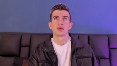 mikael online show from February 1, 3:58 am