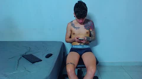 Mike IMDEPENDIENT MODEL online show from March 27, 3:24 pm