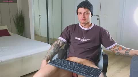 Mike Magic online show from December 14, 5:35 am