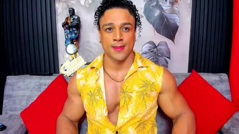   online show from November 11, 8:16 am