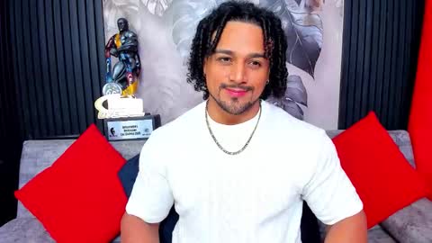   online show from February 13, 8:50 am