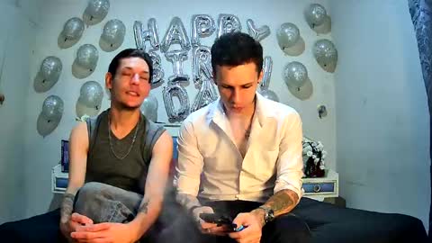 Hot Buns online show from April 23, 11:51 am