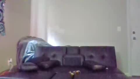 mikebudah6 online show from November 11, 4:09 pm