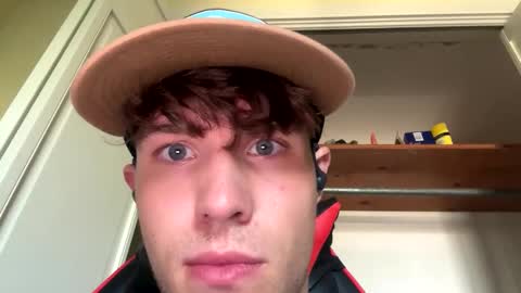 mikeiron126150 online show from September 20, 10:46 pm