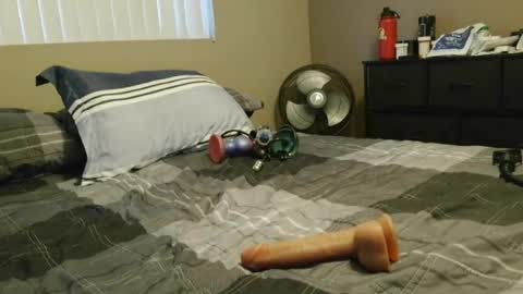 mikeusm893409 online show from July 26, 1:47 am