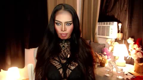 Mistress MikeyAlawi online show from October 28, 12:17 pm