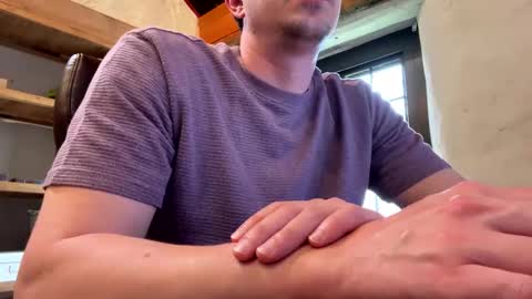 mikeydubs10 online show from April 13, 6:45 pm