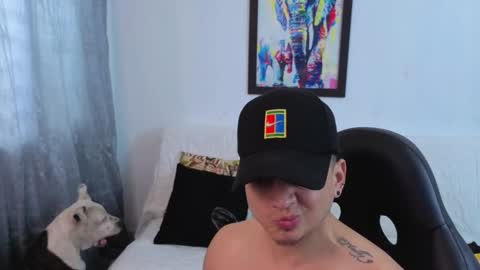 MIKKE online show from November 13, 2:09 pm