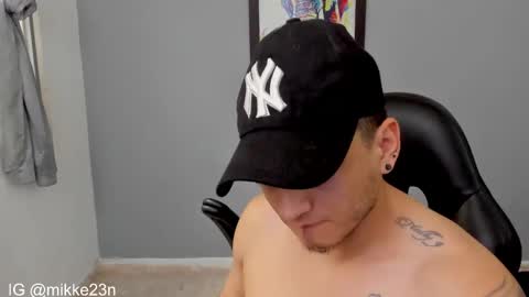 MIKKE online show from January 26, 1:58 pm