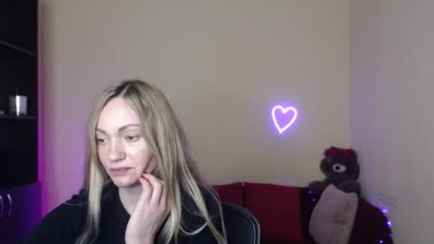 Adalina online show from April 10, 6:56 pm