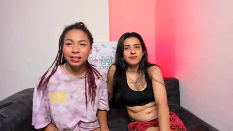 mila and molly online show from December 15, 5:23 am