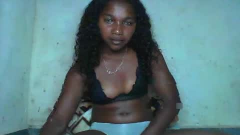 mila_lunah online show from March 14, 7:18 pm