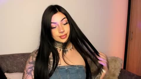     online show from April 2, 1:46 am